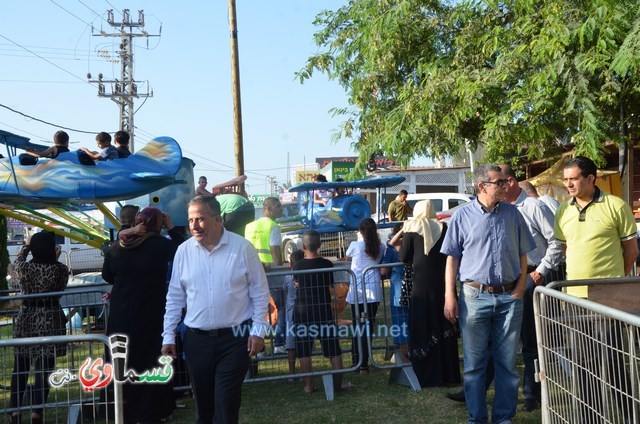   فيديو : اطفال كفرقاسم  احلى عمو عادل في الدنيا  والرئيس  بسمة على وجه طفل ترضيني ودعاء ام يكفيني وسنبقى نعمل من اجل اطفالنا 